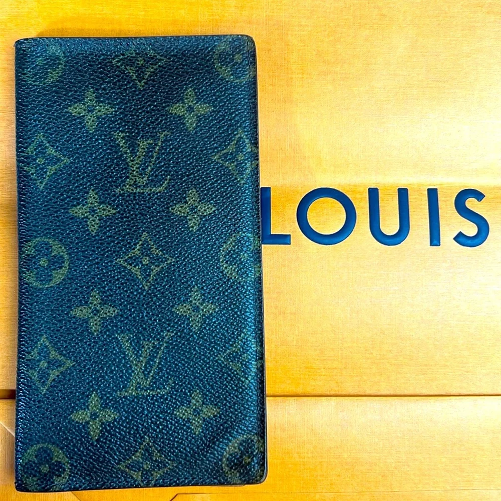 LV Luis Vuitton Brazza Long Wallet Monogram Canvas Men Brown Auth. Vintage